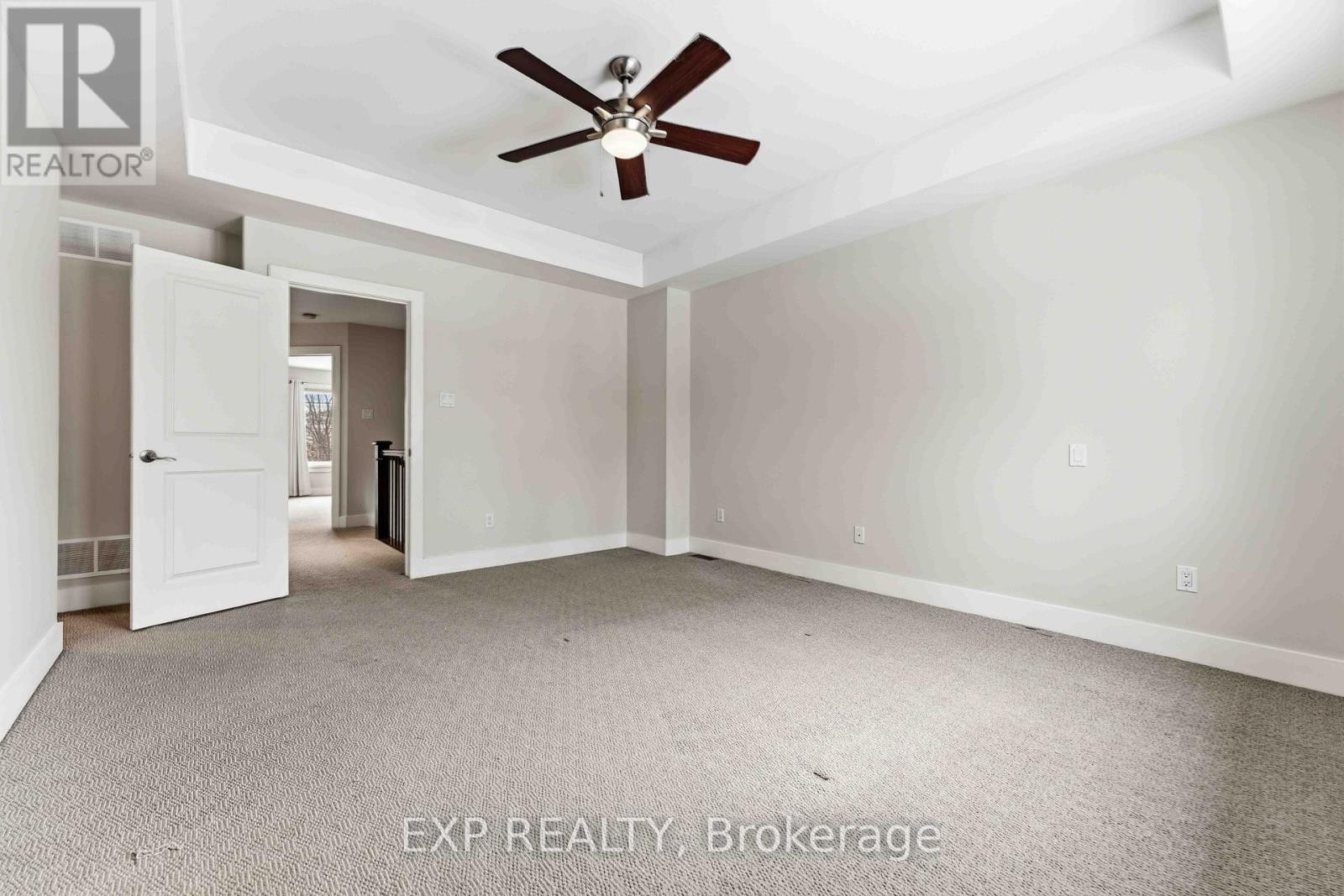 












152 RIVINGTON STREET

,
Ottawa,




Ontario
K0A1L0

