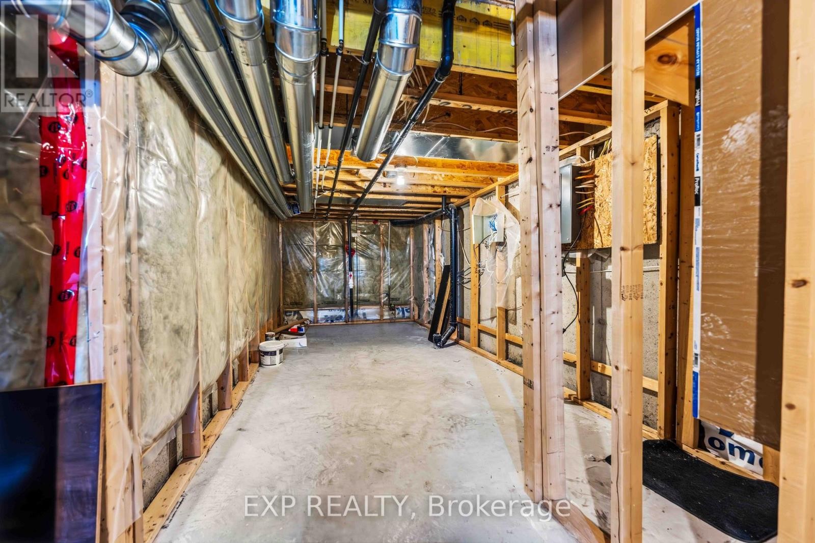 












152 RIVINGTON STREET

,
Ottawa,




Ontario
K0A1L0

