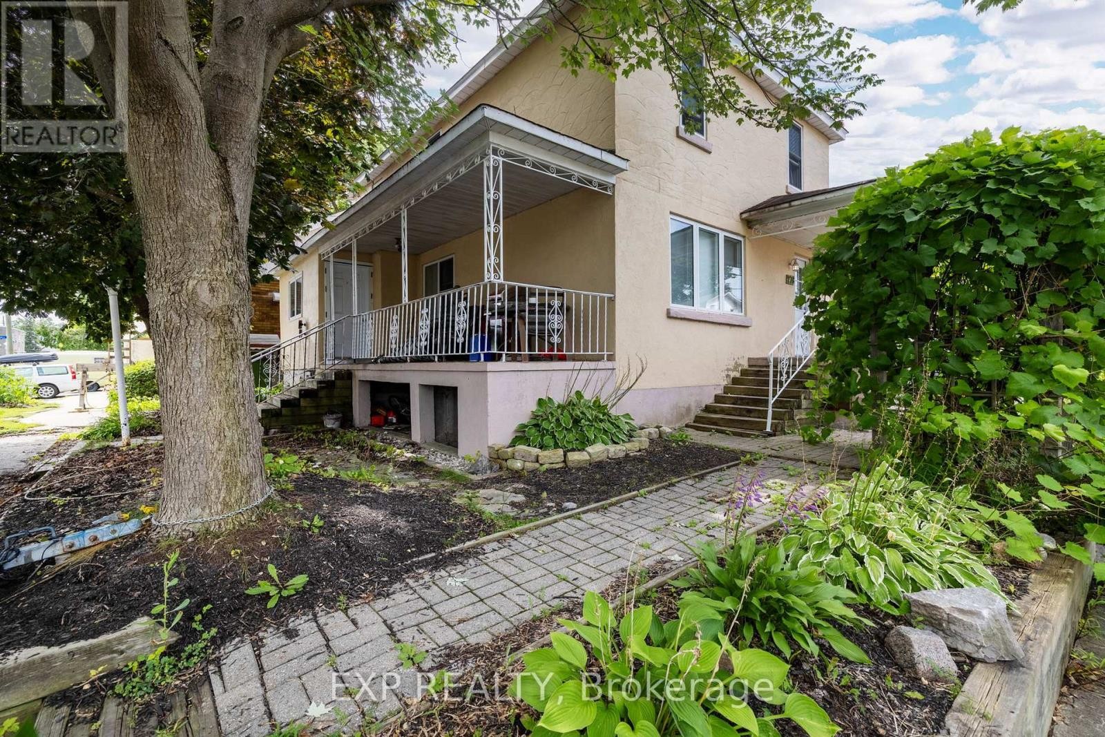 












278 ST JACQUES STREET

,
Ottawa,




Ontario
K1L5G7

