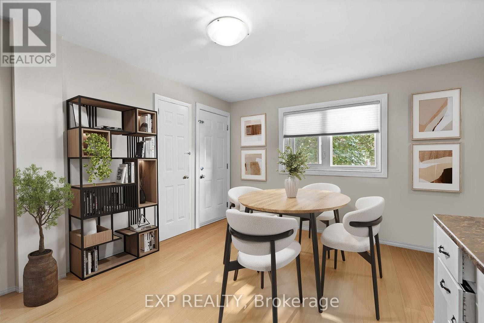 












278 ST JACQUES STREET

,
Ottawa,




Ontario
K1L5G7

