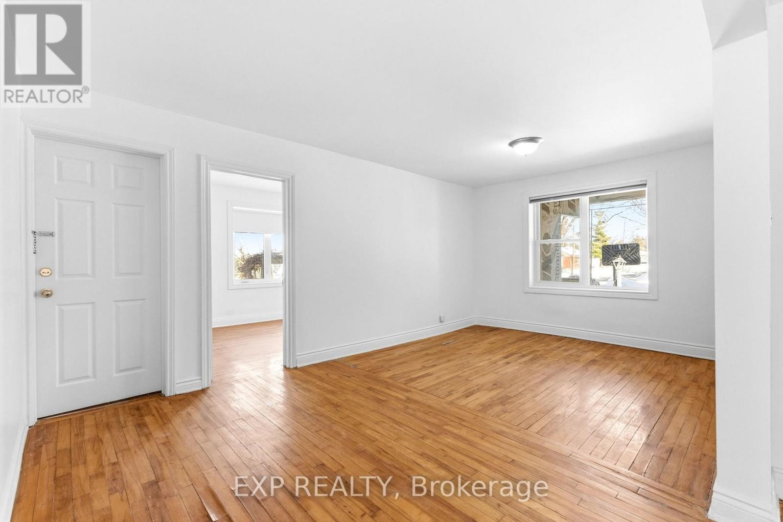 












278 ST JACQUES STREET

,
Ottawa,




Ontario
K1L5G7

