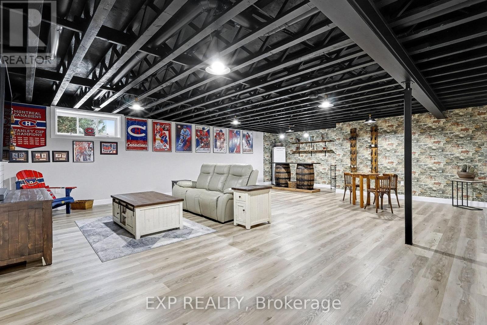 












200 NELLIE STREET

,
Clarence-Rockland,




Ontario
K0A2A0

