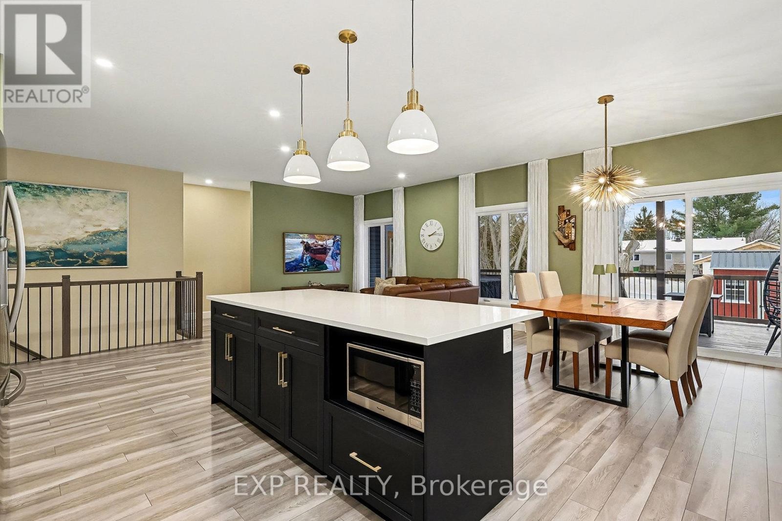 












200 NELLIE STREET

,
Clarence-Rockland,




Ontario
K0A2A0

