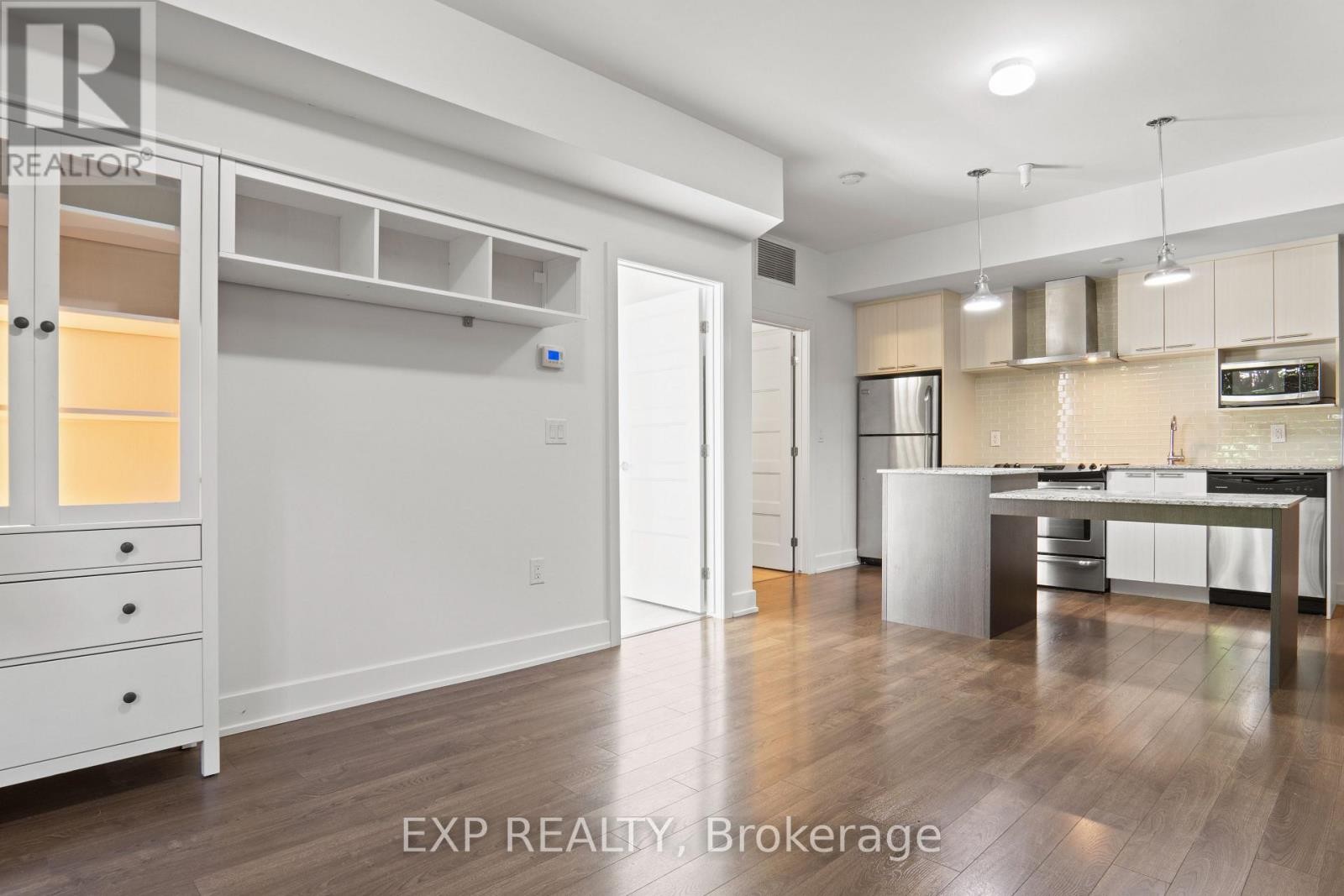 












108 - 2785 BASELINE ROAD

,
Ottawa,




Ontario
K2H0B7

