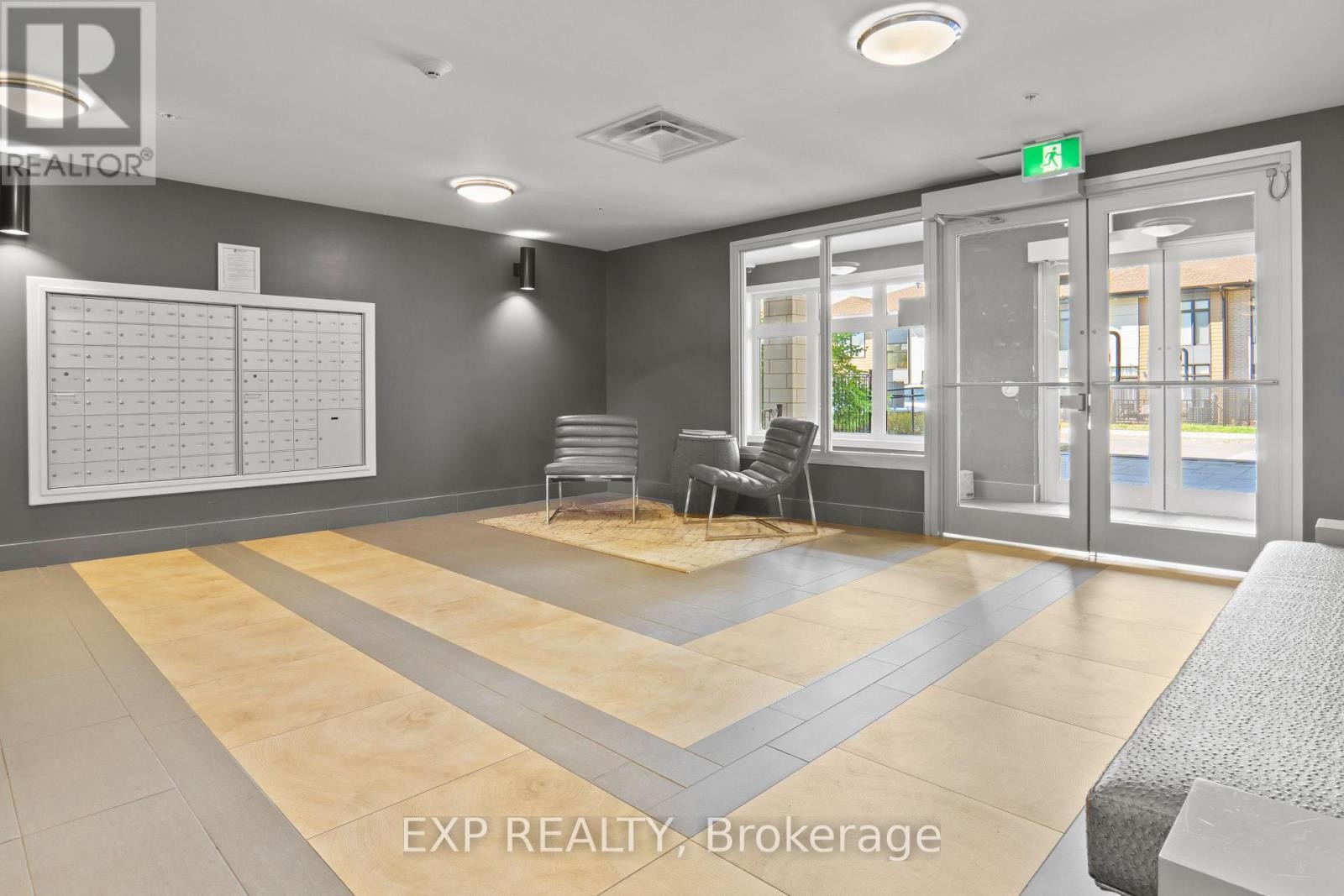 












108 - 2785 BASELINE ROAD

,
Ottawa,




Ontario
K2H0B7

