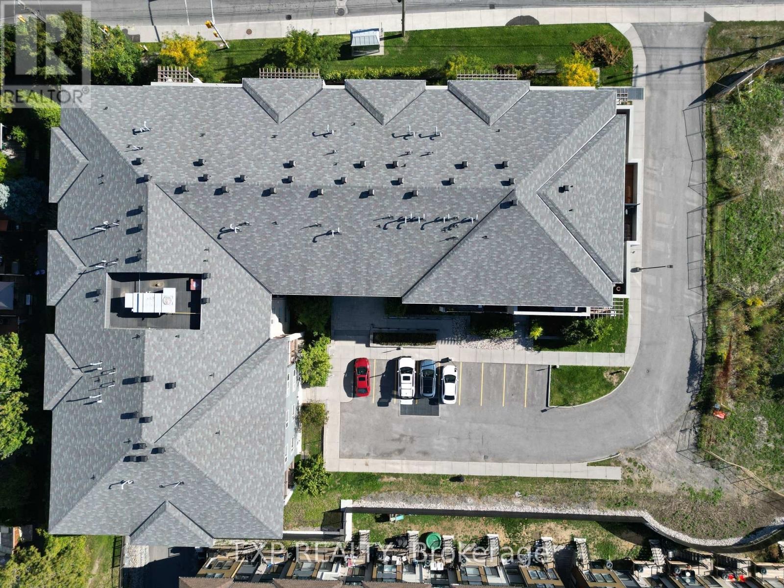 












108 - 2785 BASELINE ROAD

,
Ottawa,




Ontario
K2H0B7

