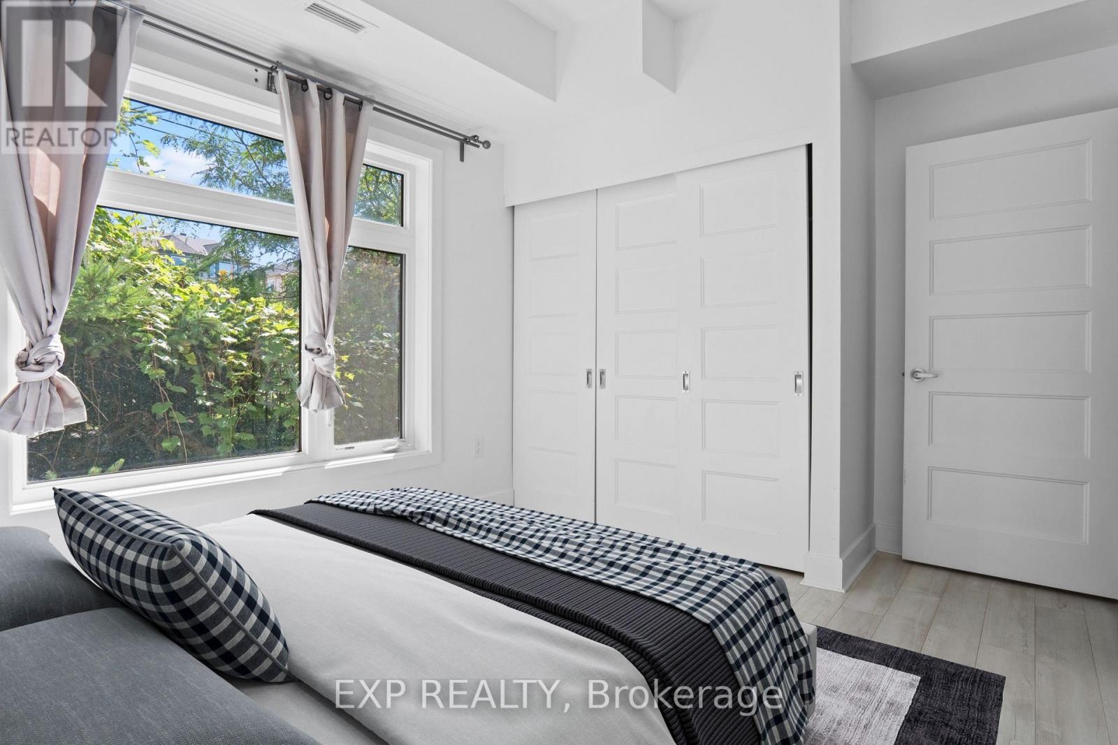 












108 - 2785 BASELINE ROAD

,
Ottawa,




Ontario
K2H0B7

