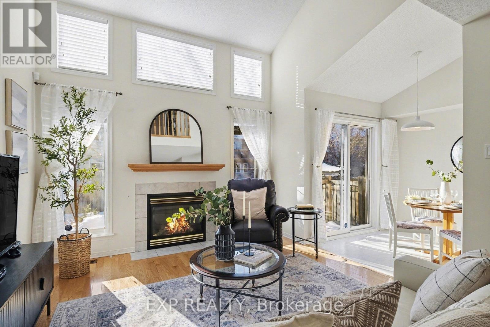 












89 INVERKIP AVENUE

,
Ottawa,




Ontario
K1T4B9

