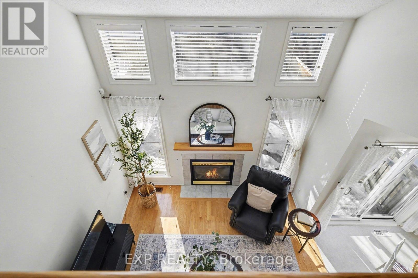 












89 INVERKIP AVENUE

,
Ottawa,




Ontario
K1T4B9

