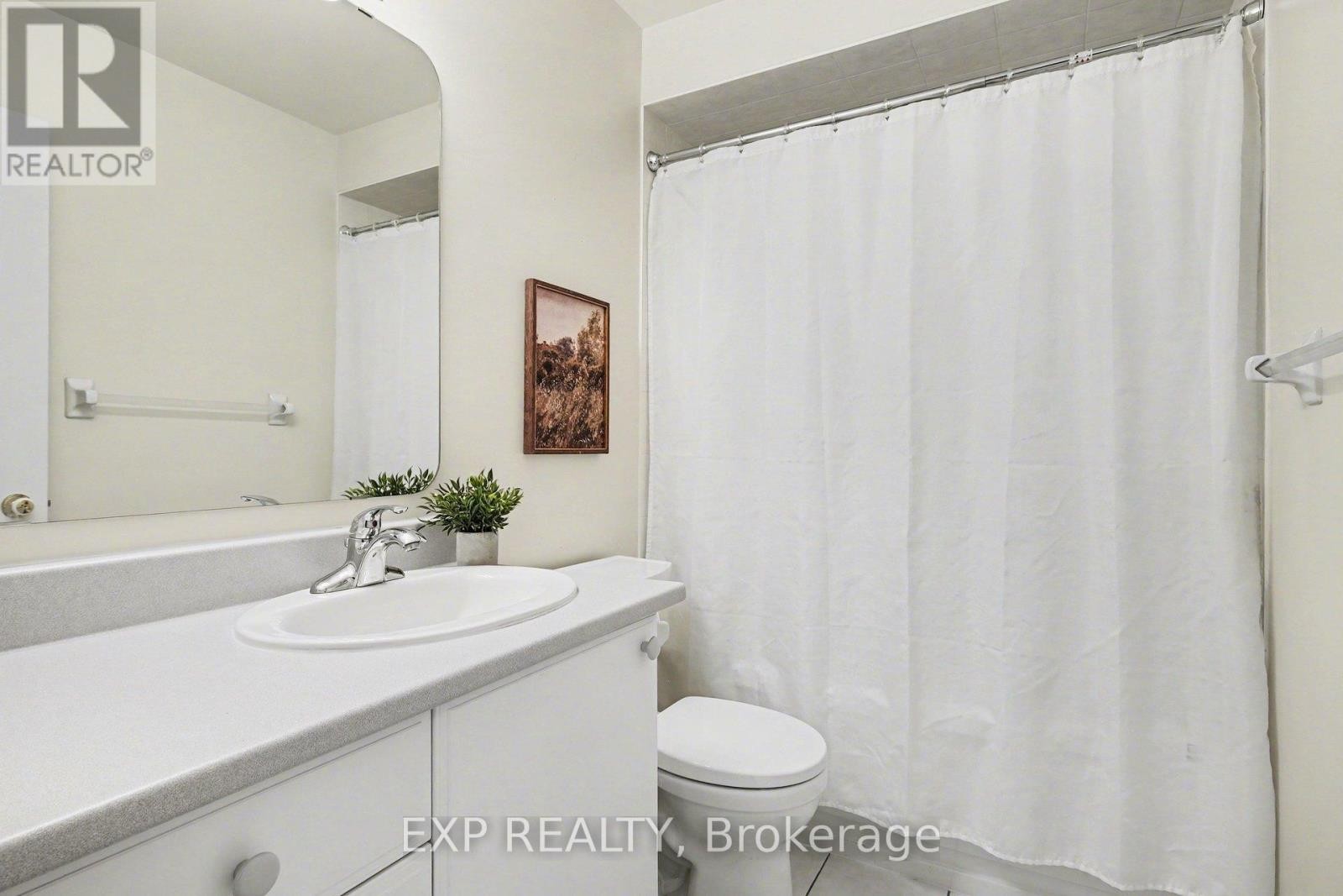 












89 INVERKIP AVENUE

,
Ottawa,




Ontario
K1T4B9

