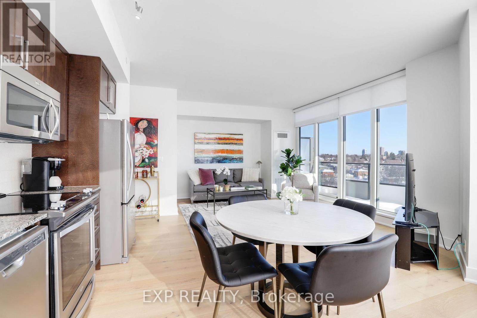 












810 - 485 RICHMOND ROAD

,
Ottawa,




Ontario
K2A3W9

