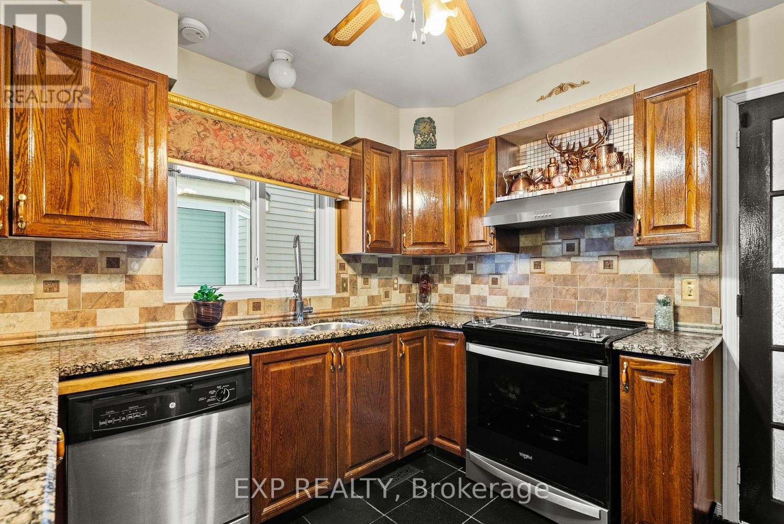 












1424 PROGRESS PLACE

,
Ottawa,




Ontario
K1B5M3

