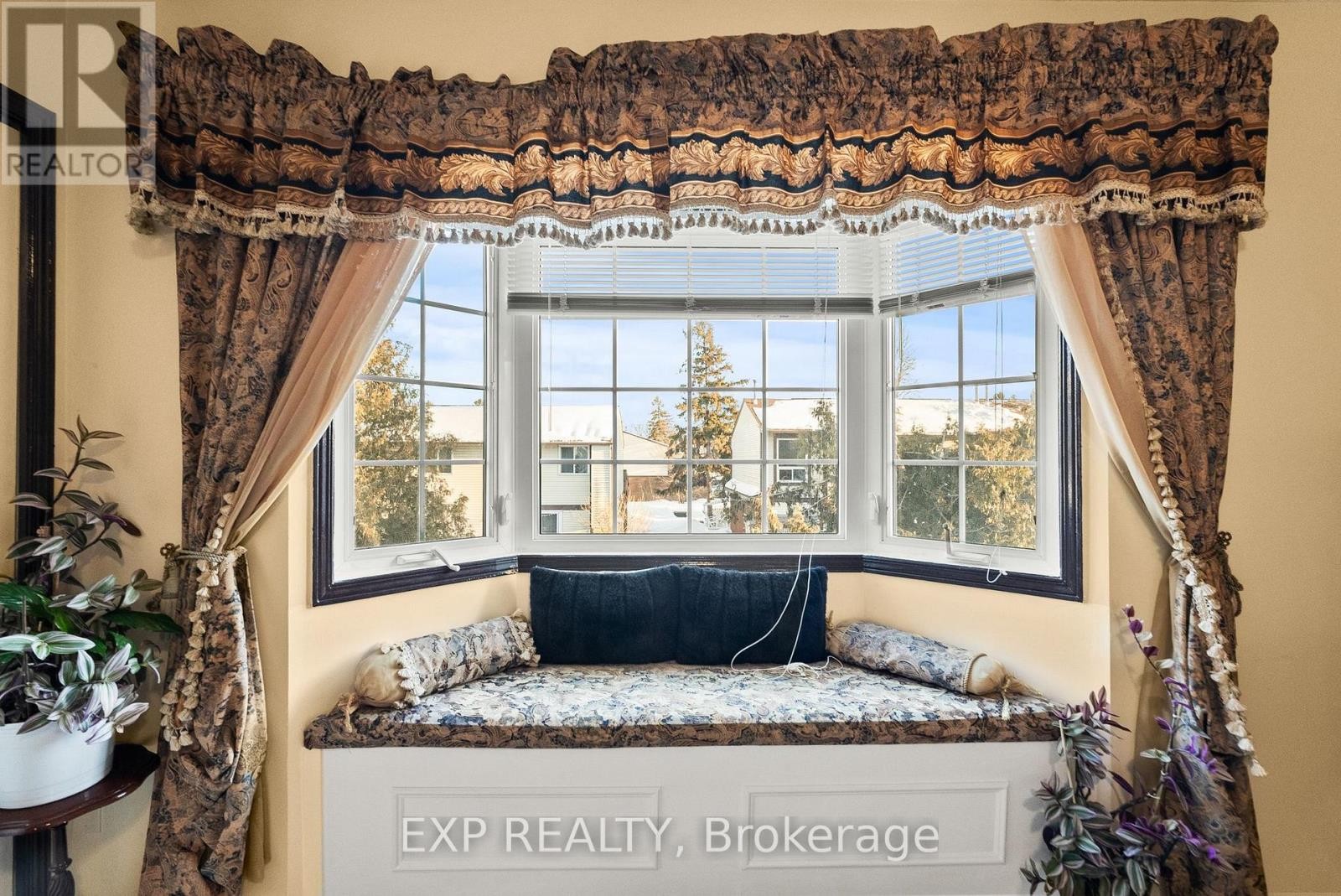 












1424 PROGRESS PLACE

,
Ottawa,




Ontario
K1B5M3

