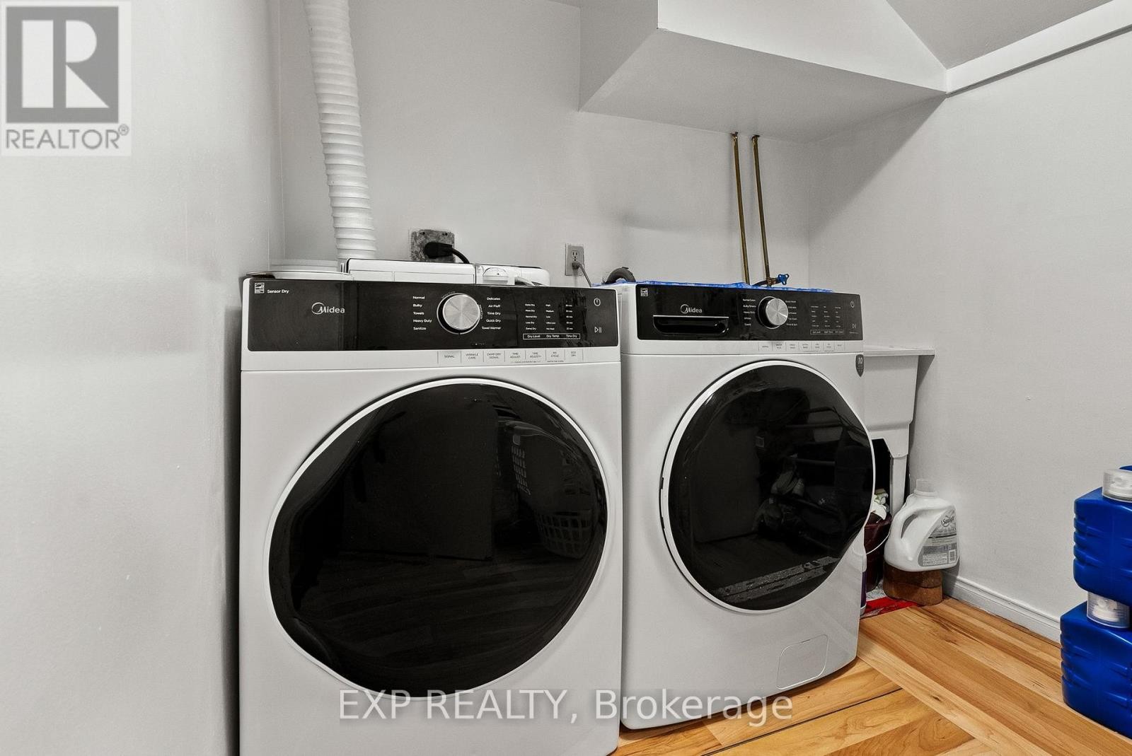 












1424 PROGRESS PLACE

,
Ottawa,




Ontario
K1B5M3

