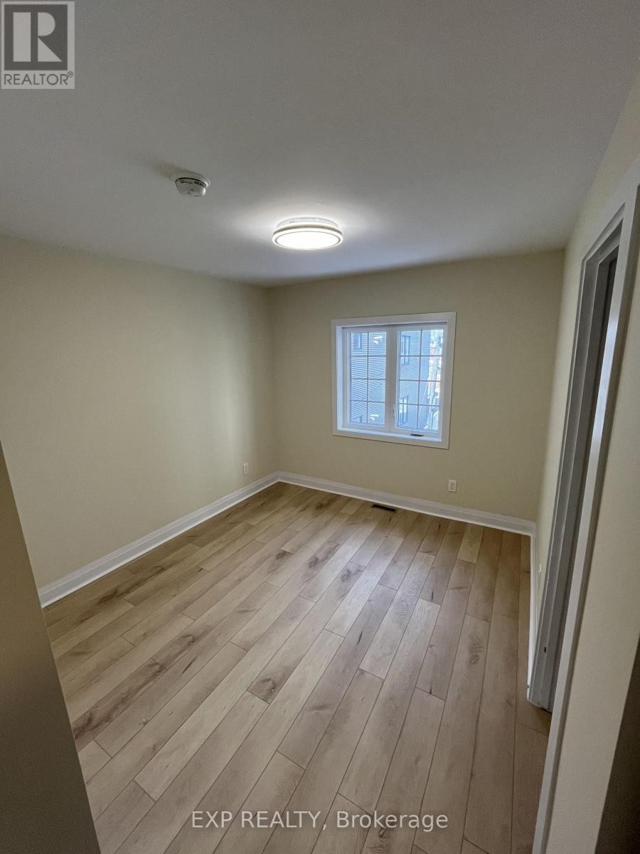 












505 BRONSON AVENUE

,
Ottawa,




Ontario
K1R6J8

