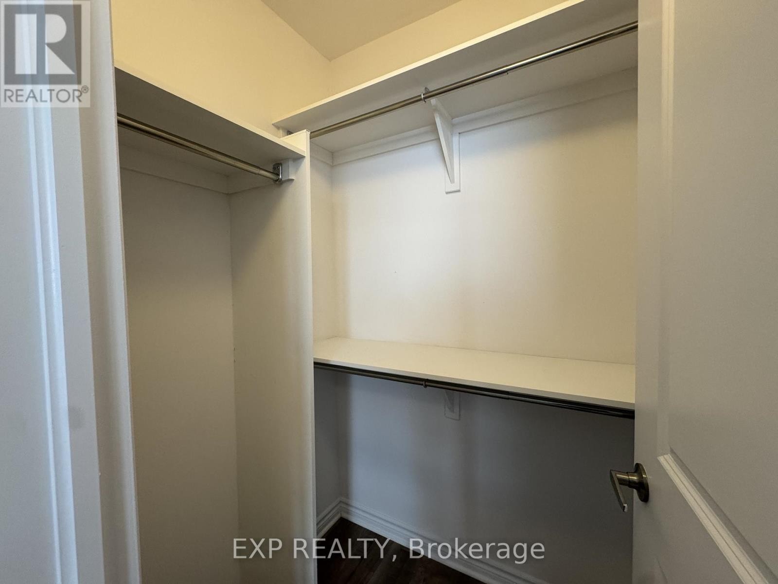 












L - 50 JAGUAR PRIVATE

,
Ottawa,




Ontario
K2V0J2

