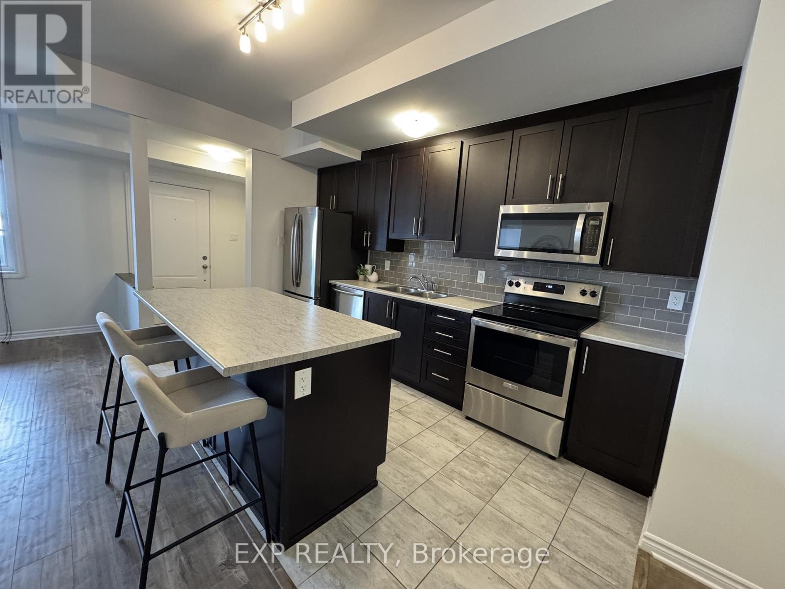 












L - 50 JAGUAR PRIVATE

,
Ottawa,




Ontario
K2V0J2

