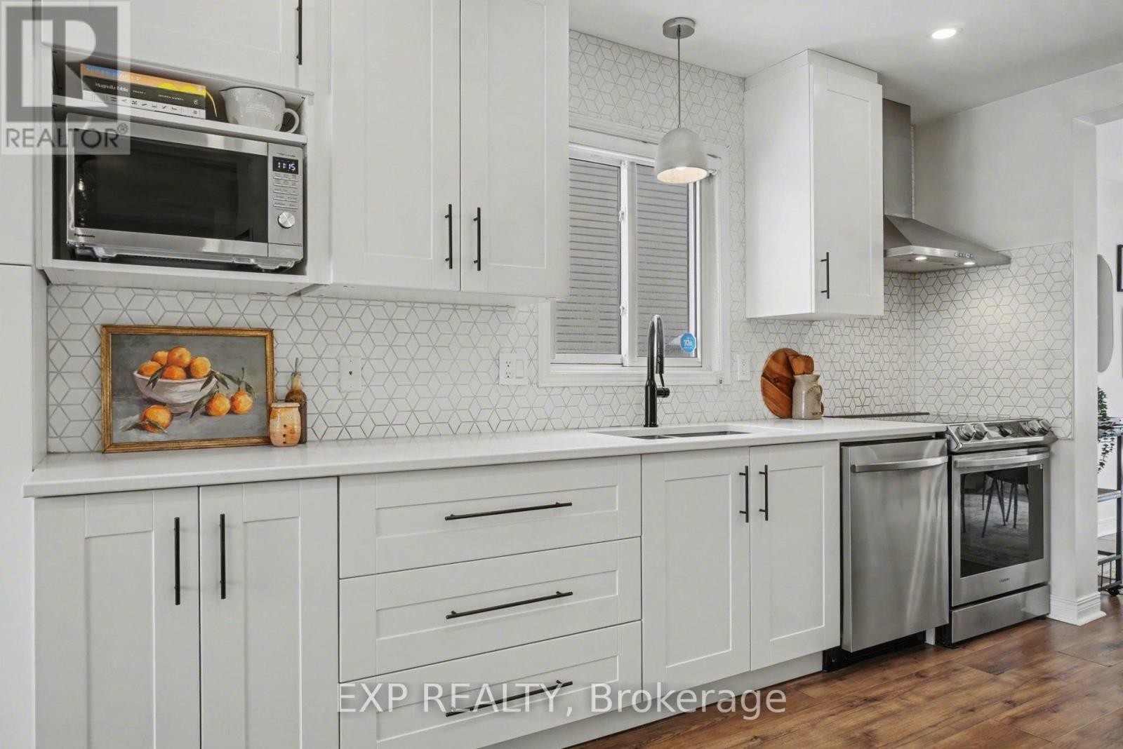 












710 PRINCESS LOUISE DRIVE

,
Ottawa,




Ontario
K4A3G9

