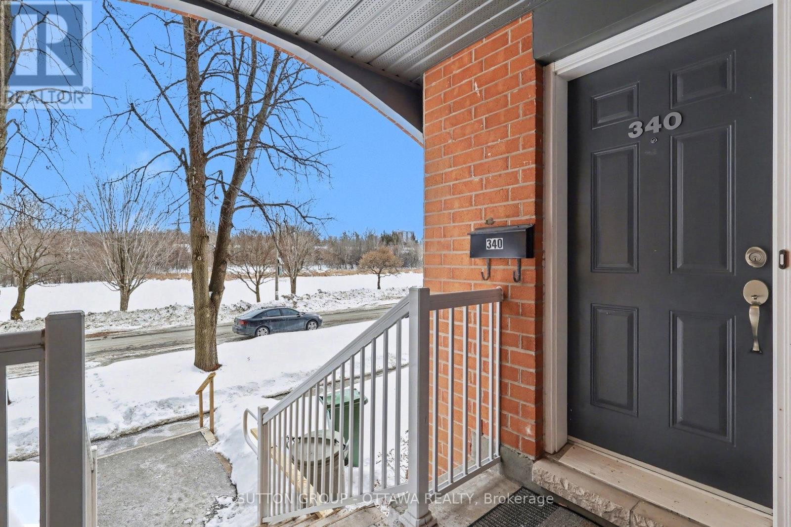 












340 LONDON TERRACE

,
Ottawa,




Ontario
K1K2W3

