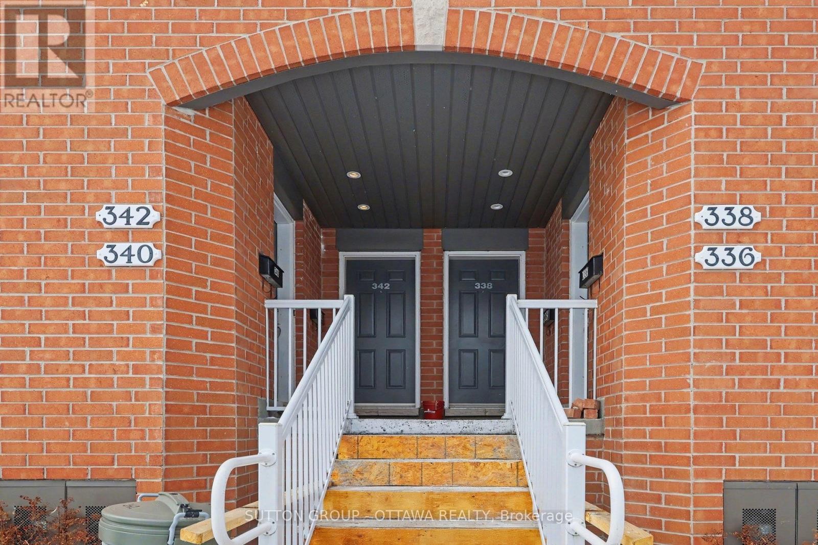 












340 LONDON TERRACE

,
Ottawa,




Ontario
K1K2W3

