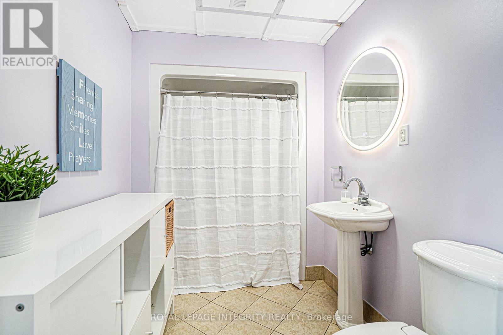 












55 ROWAN DRIVE

,
South Dundas,




Ontario
K0C1X0

