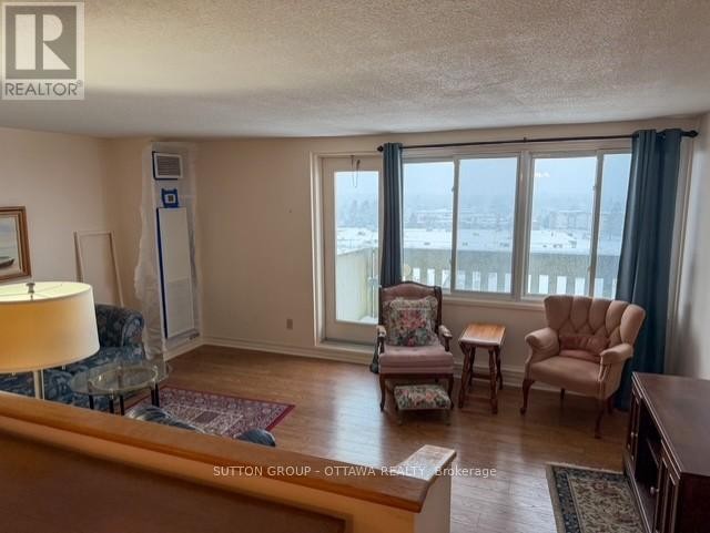 












603 - 1599 LASSITER TERRACE

,
Ottawa,




Ontario
K1J8R6

