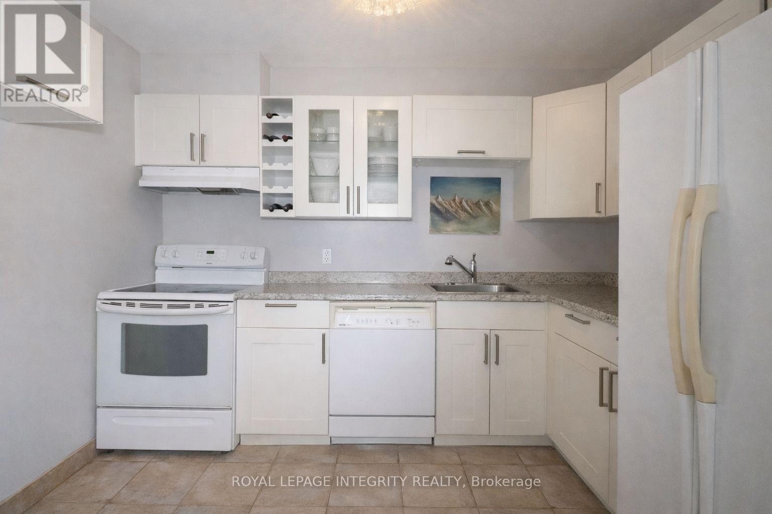 












2505 - 900 DYNES ROAD

,
Ottawa,




Ontario
K2C3L6

