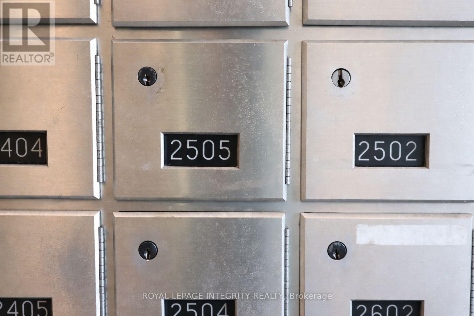 












2505 - 900 DYNES ROAD

,
Ottawa,




Ontario
K2C3L6

