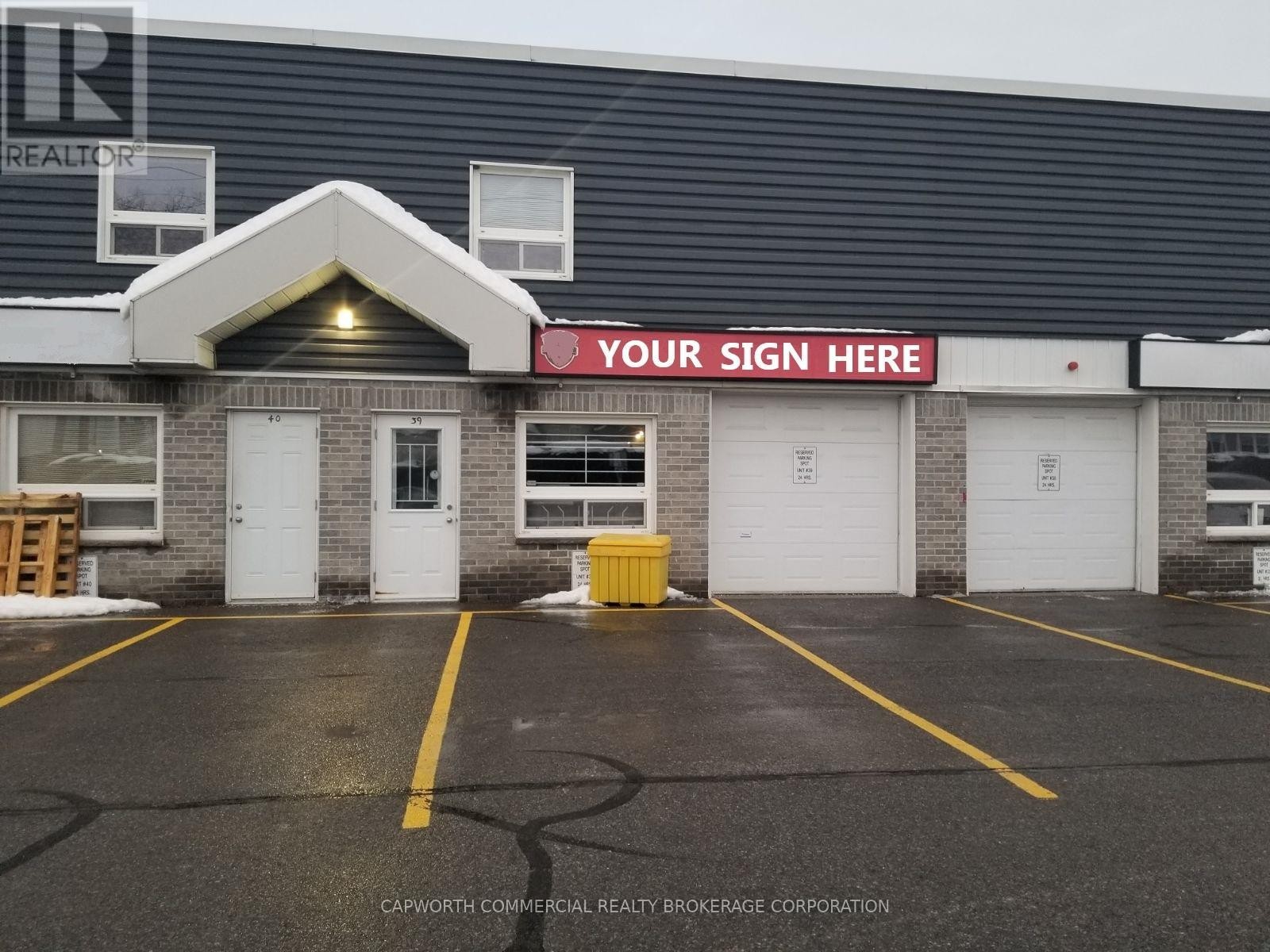 












39 - 81 AURIGA DRIVE

,
Ottawa,




Ontario
K2E7Y5

