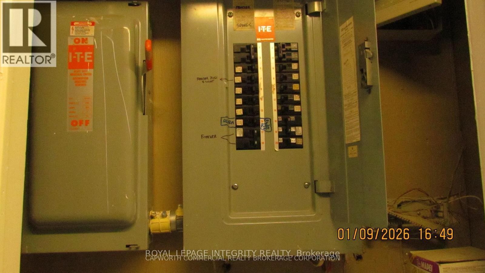 












39 - 81 AURIGA DRIVE

,
Ottawa,




Ontario
K2E7Y5

