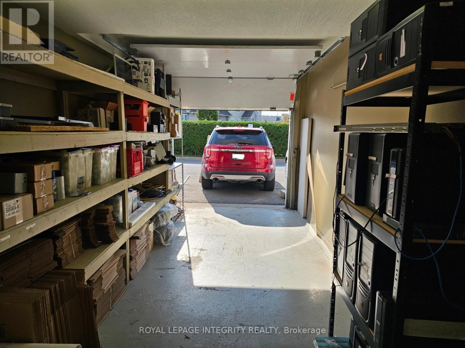 












39 - 81 AURIGA DRIVE

,
Ottawa,




Ontario
K2E7Y5

