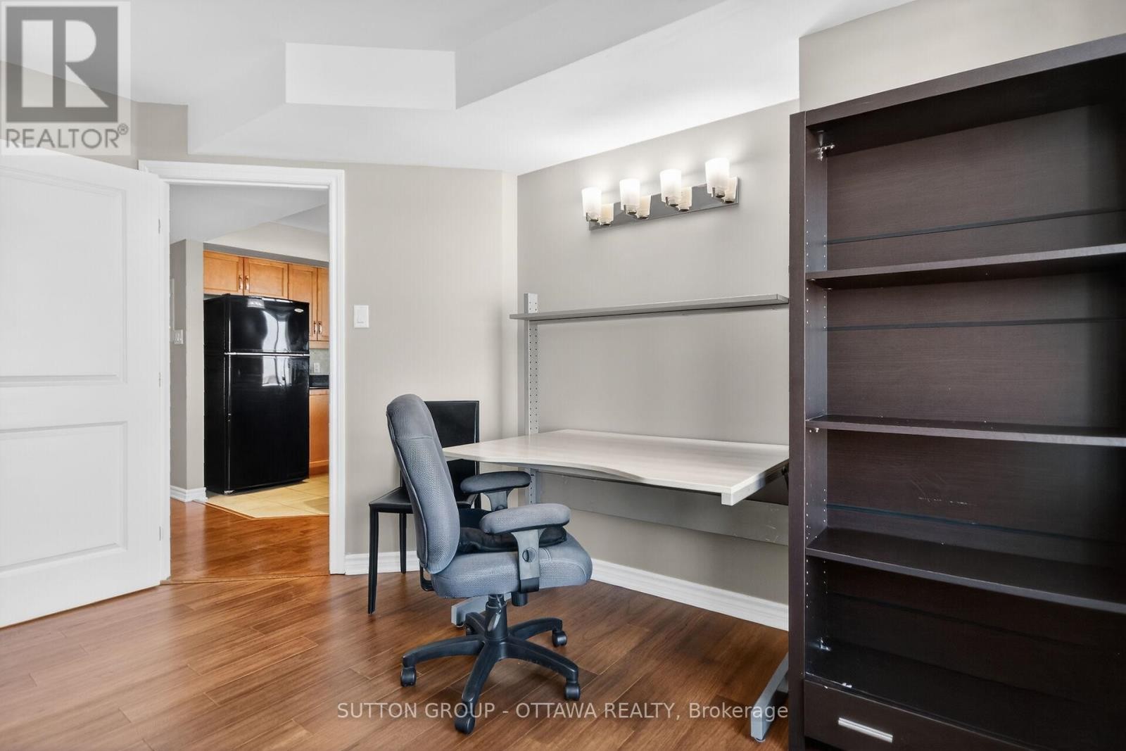 












507 - 314 CENTRAL PARK DRIVE

,
Ottawa,




Ontario
K2C0R2

