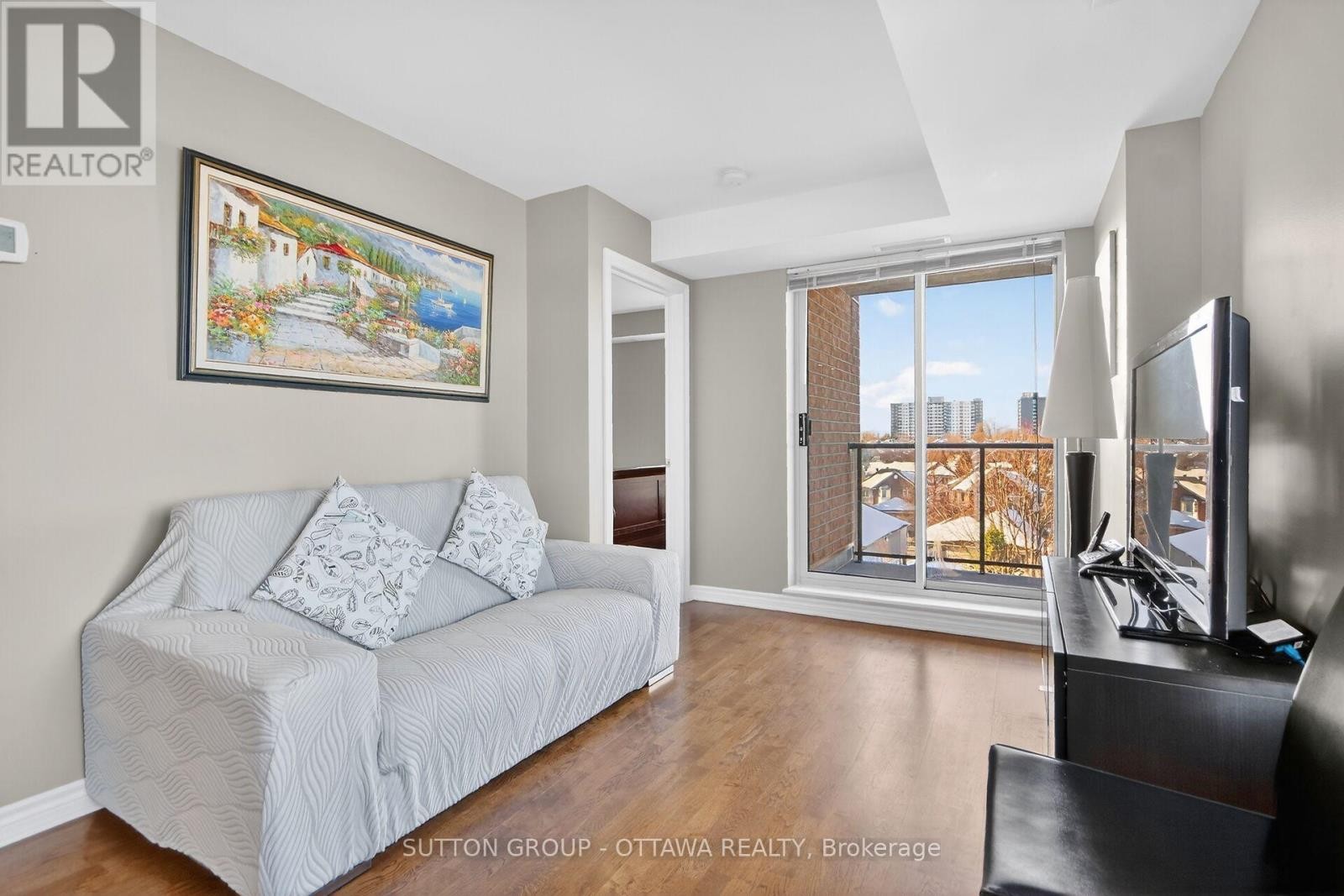 












507 - 314 CENTRAL PARK DRIVE

,
Ottawa,




Ontario
K2C0R2

