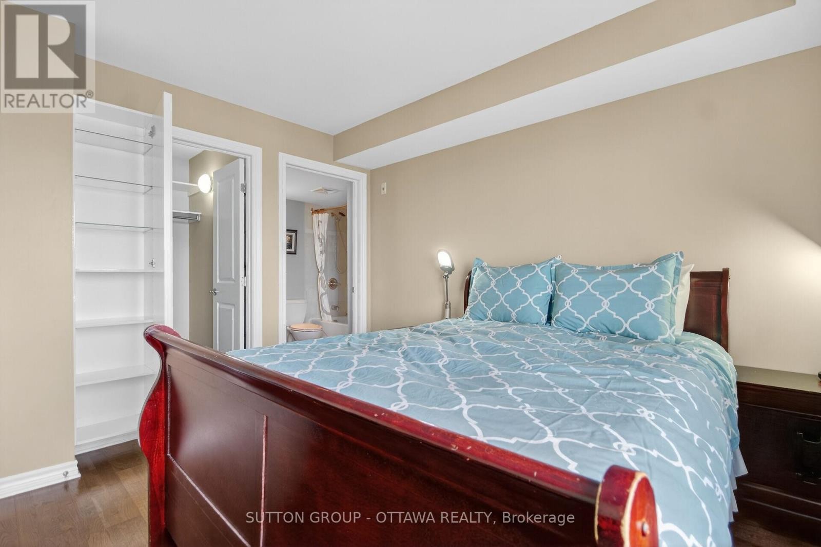 












507 - 314 CENTRAL PARK DRIVE

,
Ottawa,




Ontario
K2C0R2

