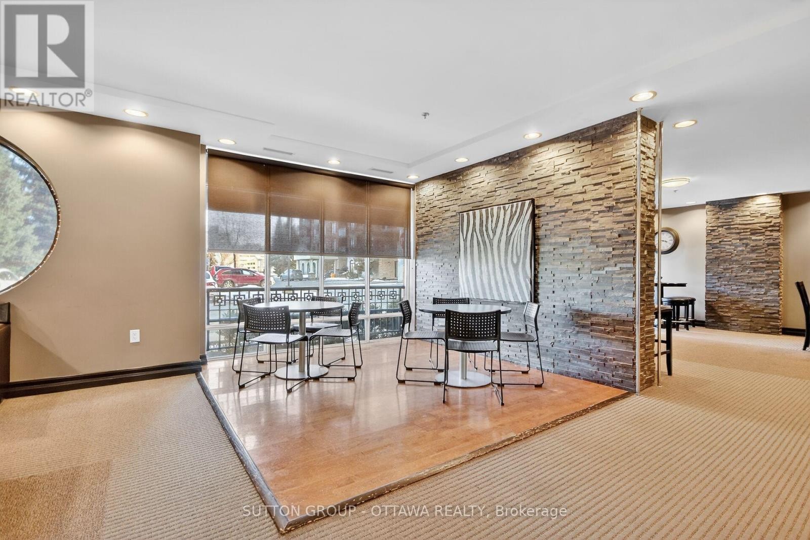 












507 - 314 CENTRAL PARK DRIVE

,
Ottawa,




Ontario
K2C0R2

