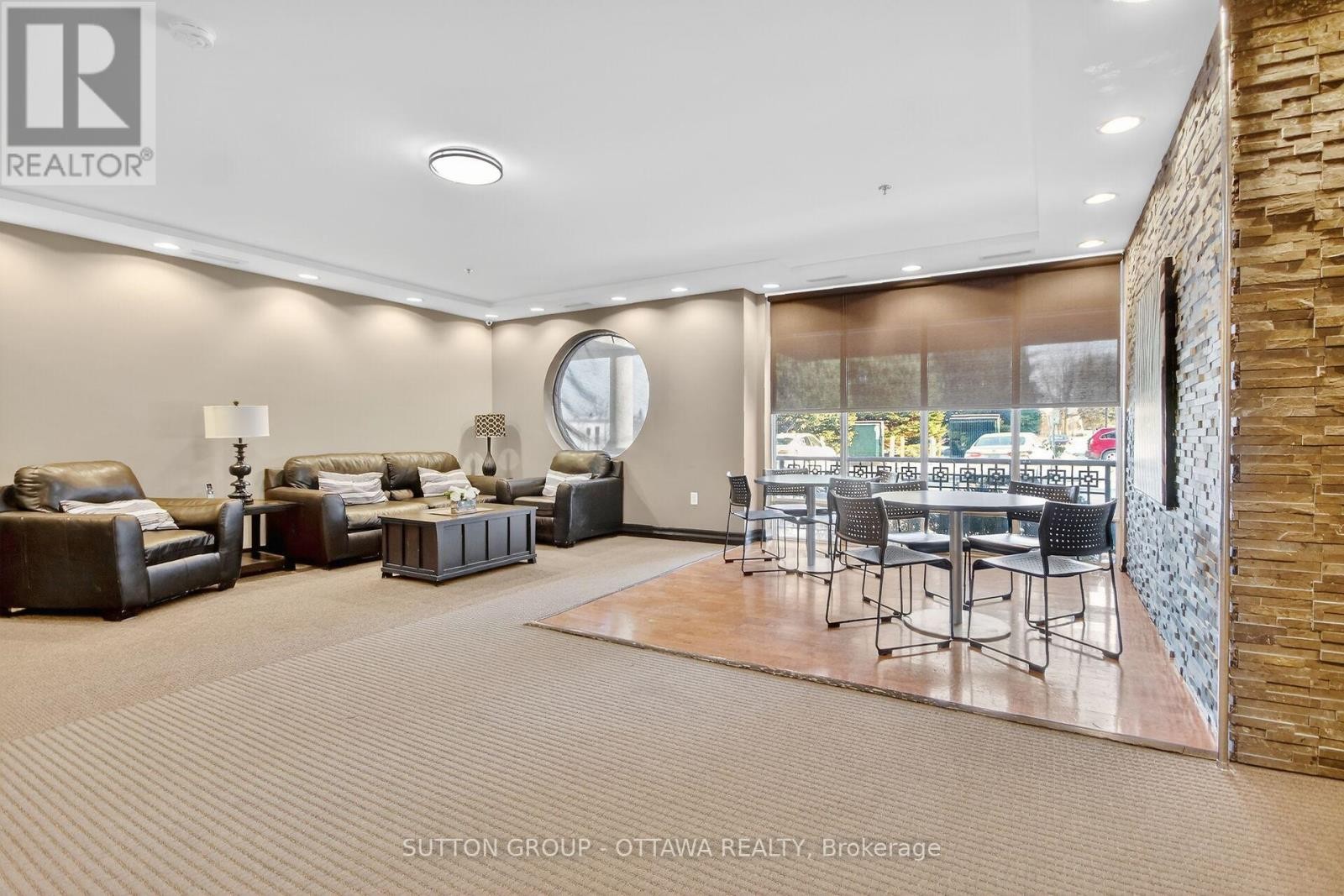 












507 - 314 CENTRAL PARK DRIVE

,
Ottawa,




Ontario
K2C0R2

