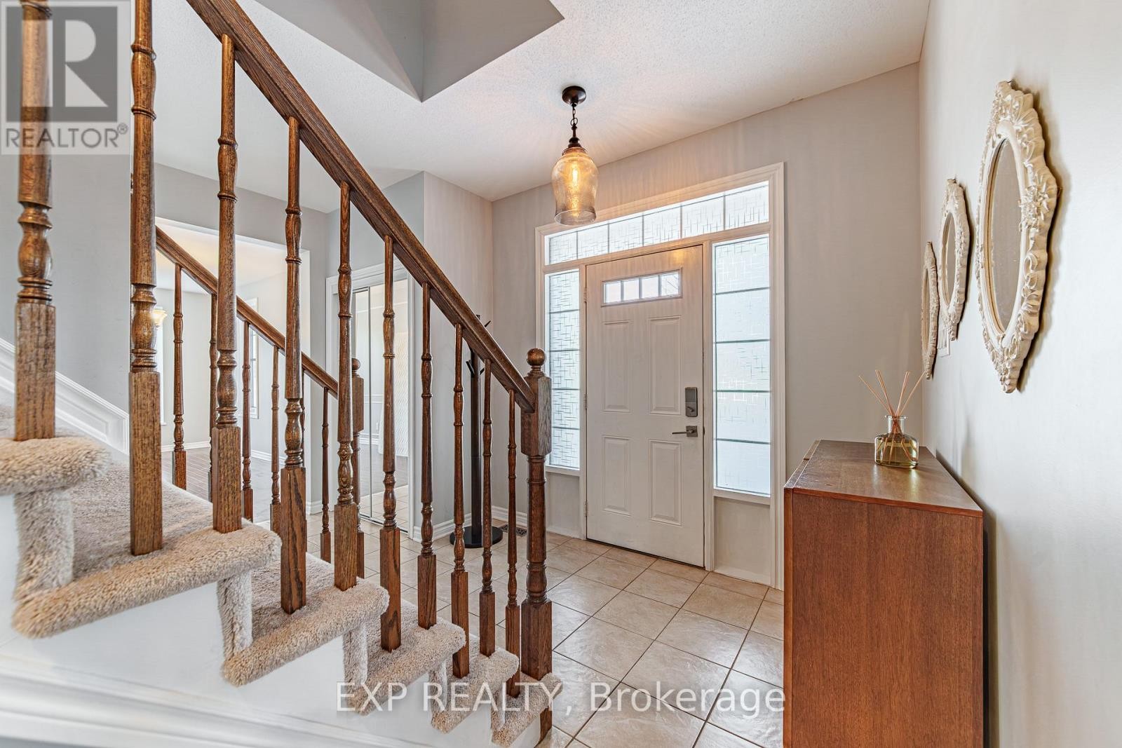 












601 ROSEHILL AVENUE

,
Ottawa,




Ontario
K2S0K3

