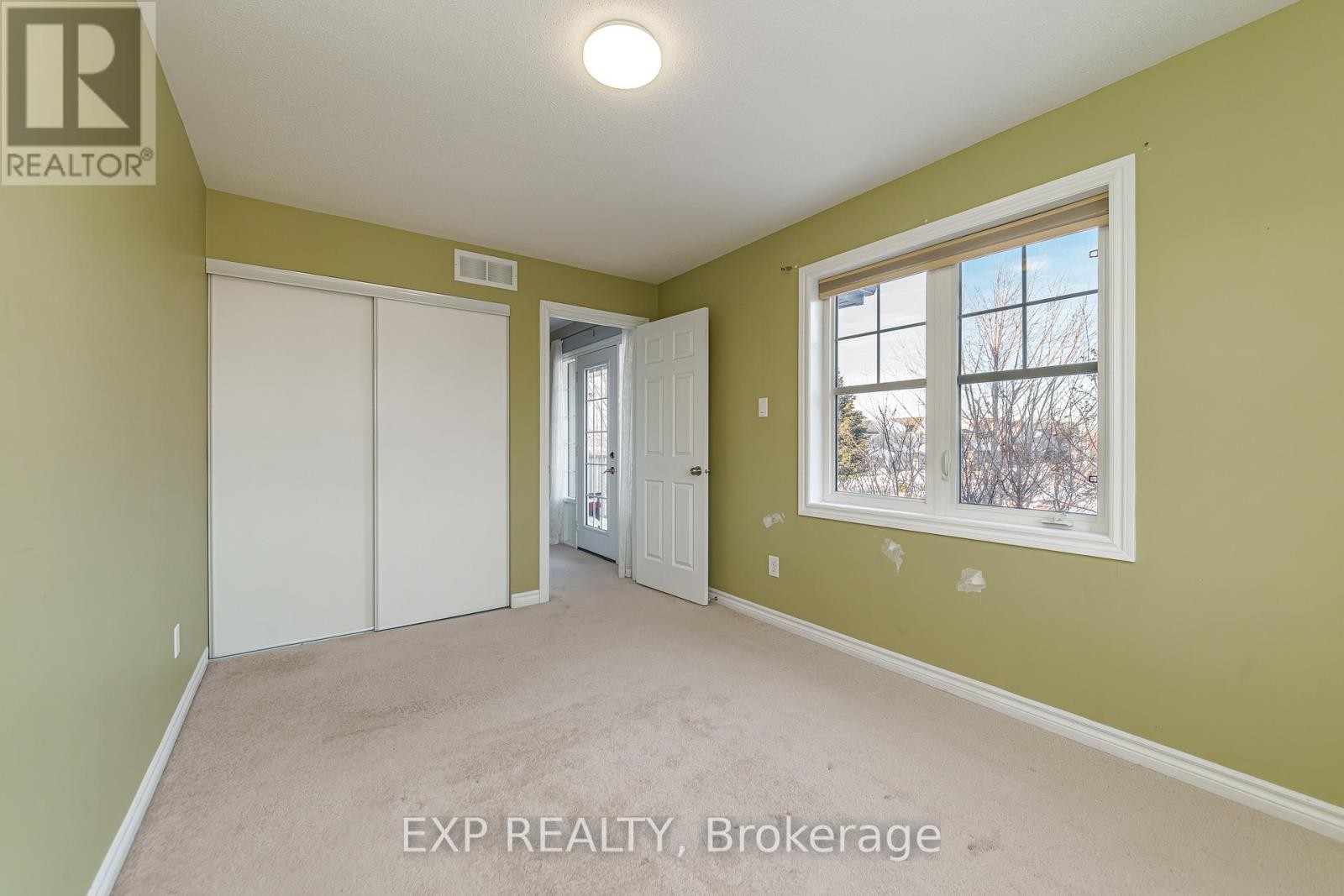 












601 ROSEHILL AVENUE

,
Ottawa,




Ontario
K2S0K3

