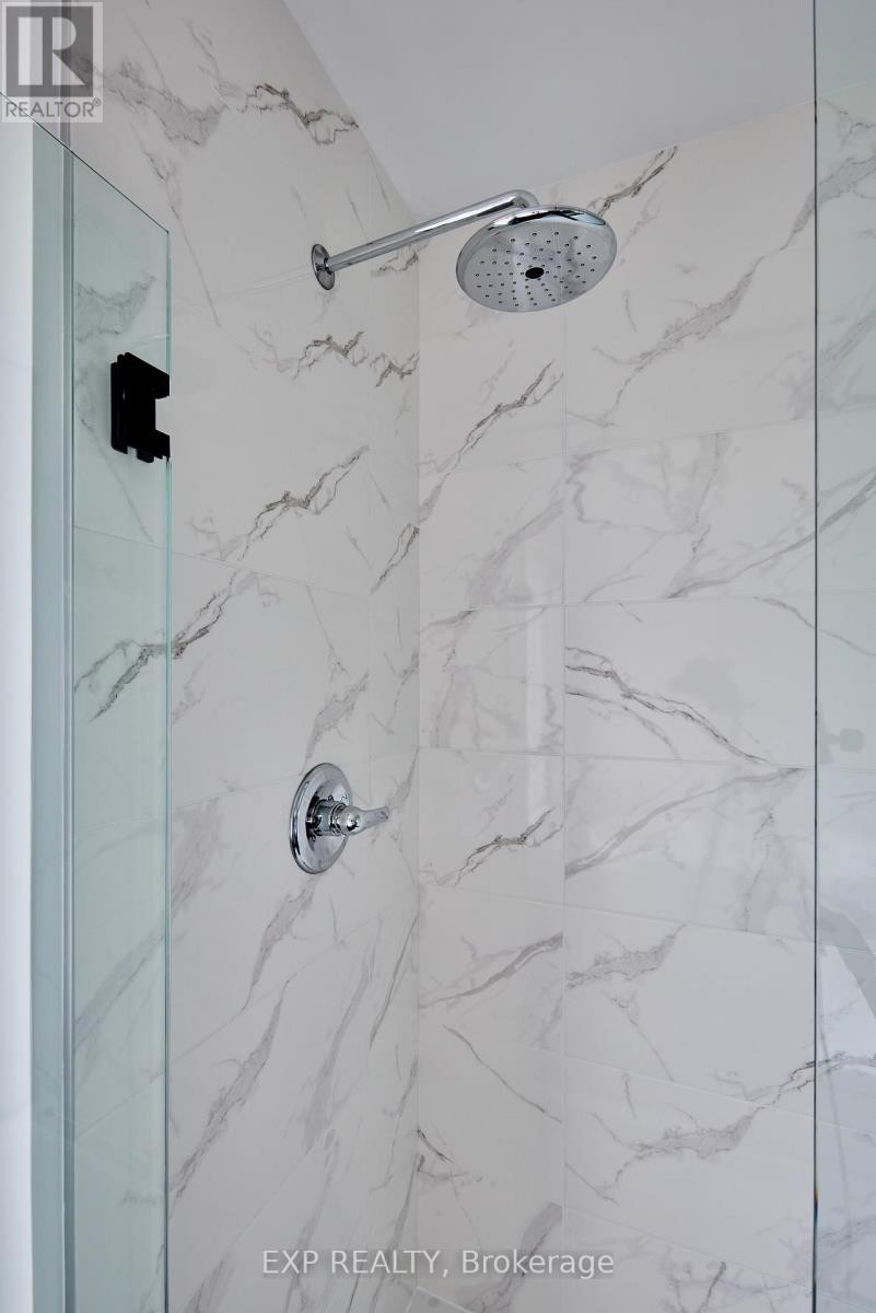 












503 ROUNDHOUSE CRESCENT

,
Ottawa,




Ontario
K2S3G8

