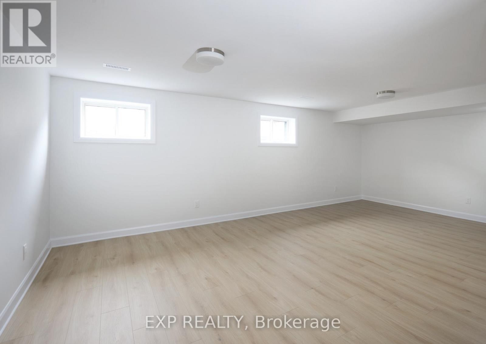 












503 ROUNDHOUSE CRESCENT

,
Ottawa,




Ontario
K2S3G8

