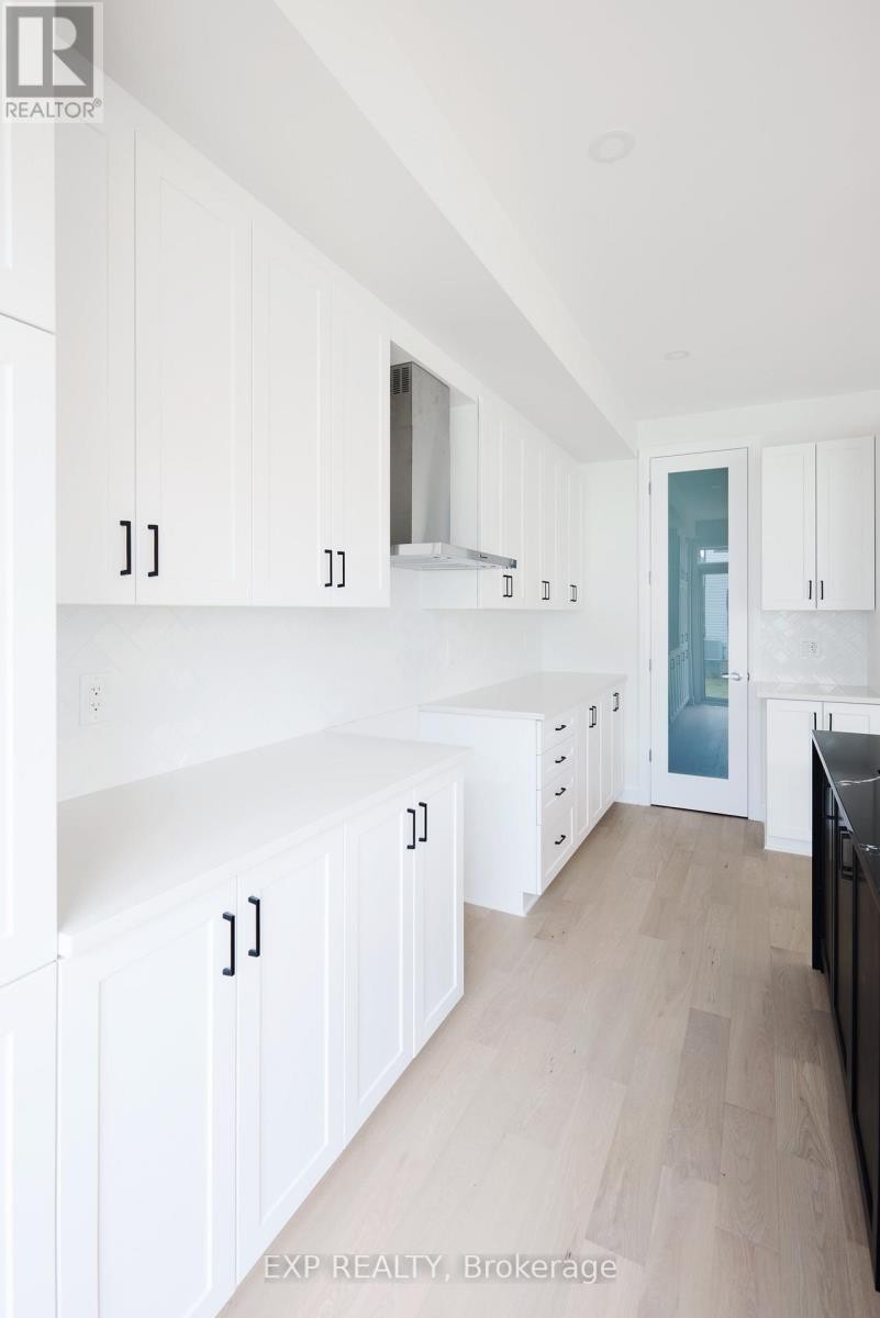 












503 ROUNDHOUSE CRESCENT

,
Ottawa,




Ontario
K2S3G8

