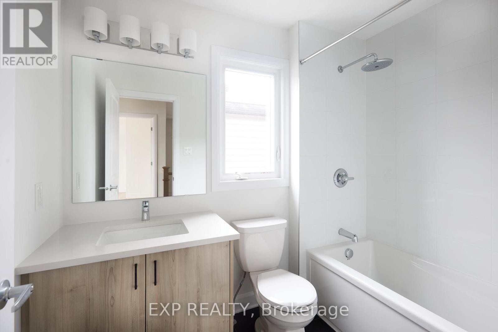 












503 ROUNDHOUSE CRESCENT

,
Ottawa,




Ontario
K2S3G8

