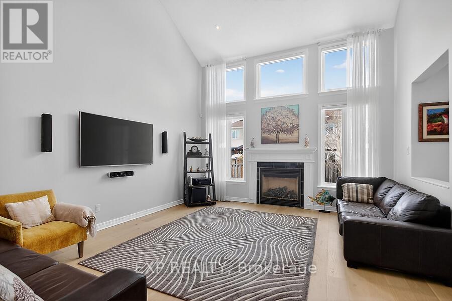 












4313 GOLDENEYE WAY

,
Ottawa,




Ontario
K1V2H2

