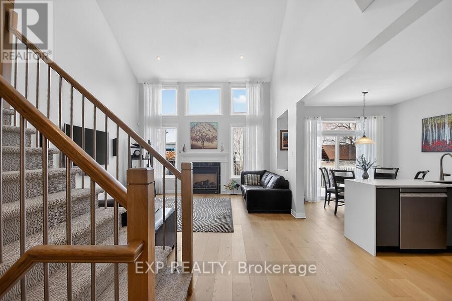 












4313 GOLDENEYE WAY

,
Ottawa,




Ontario
K1V2H2

