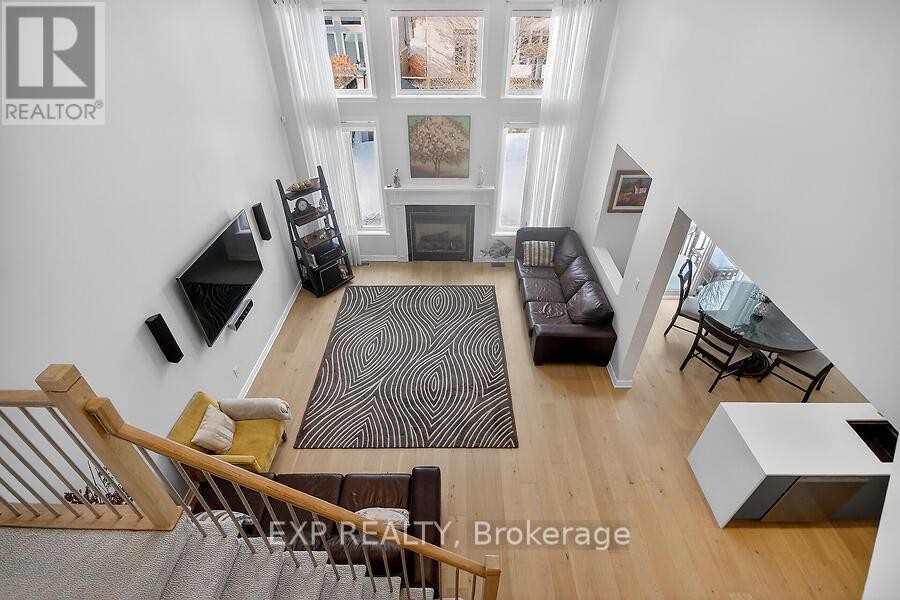 












4313 GOLDENEYE WAY

,
Ottawa,




Ontario
K1V2H2

