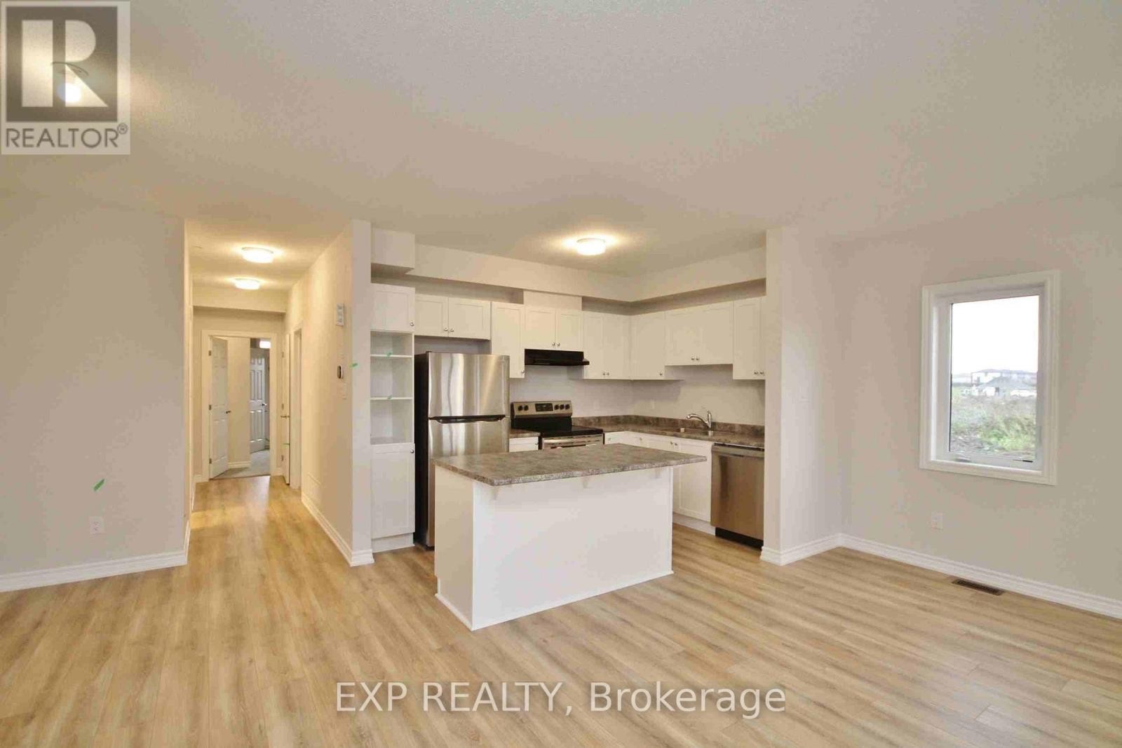 












294 ZENITH PRIVATE

,
Ottawa,




Ontario
K2J6N2

