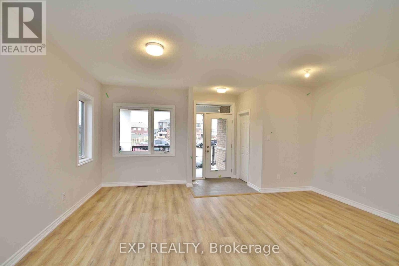 












294 ZENITH PRIVATE

,
Ottawa,




Ontario
K2J6N2

