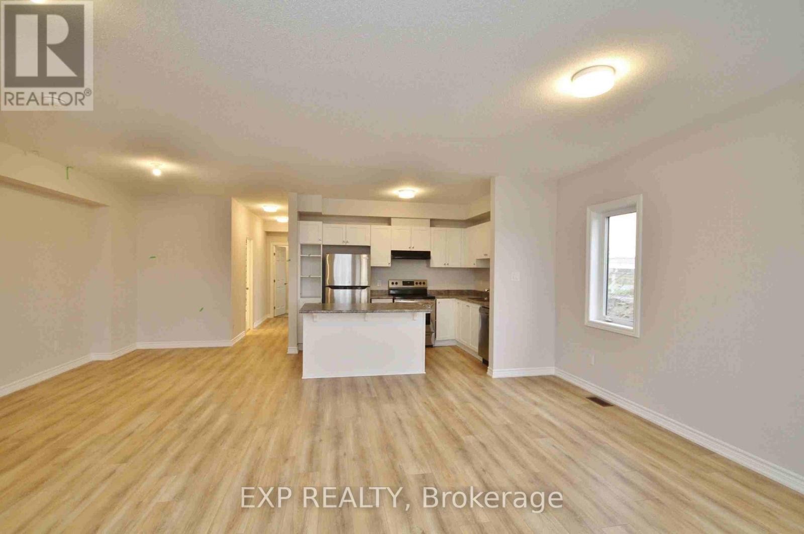 












294 ZENITH PRIVATE

,
Ottawa,




Ontario
K2J6N2

