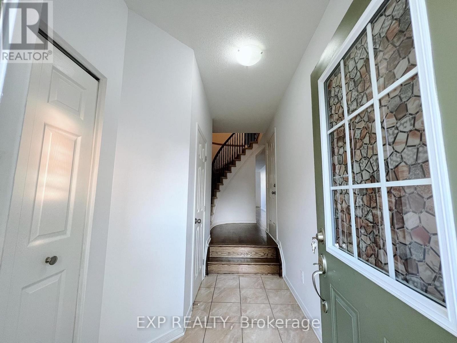 












375 ROLLING MEADOW CRESCENT

,
Ottawa,




Ontario
K1W0A9

