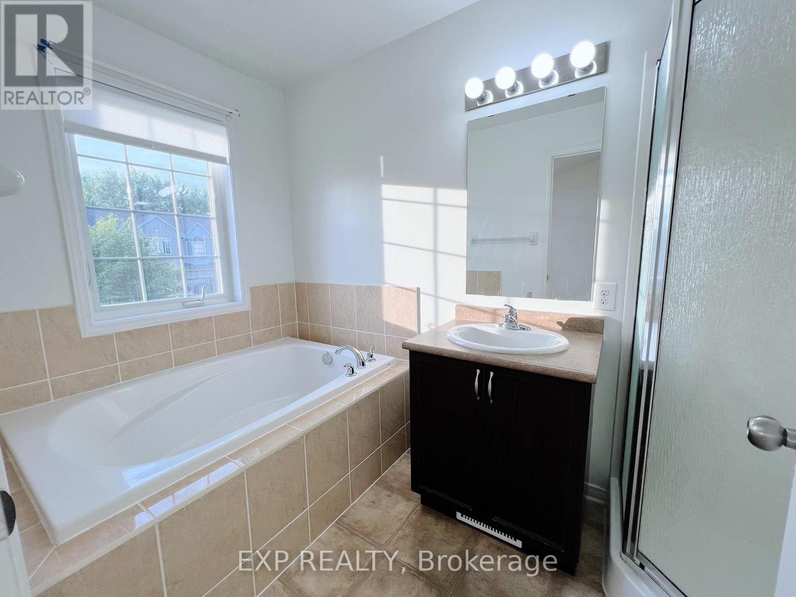 












375 ROLLING MEADOW CRESCENT

,
Ottawa,




Ontario
K1W0A9

